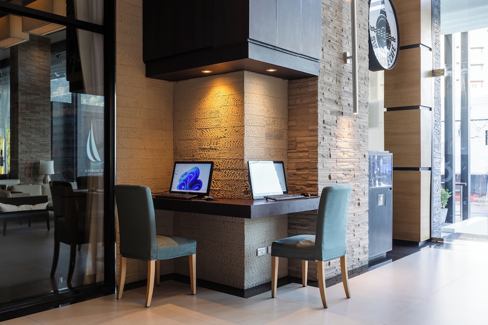 The Marina Phuket Hotel 4*