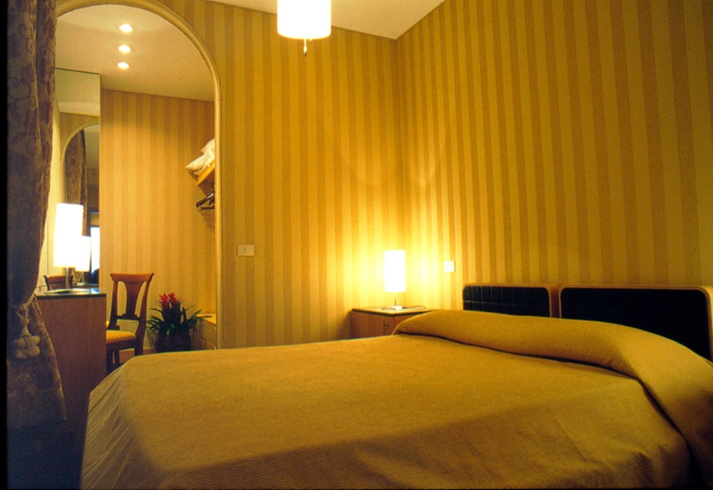 hotel-image