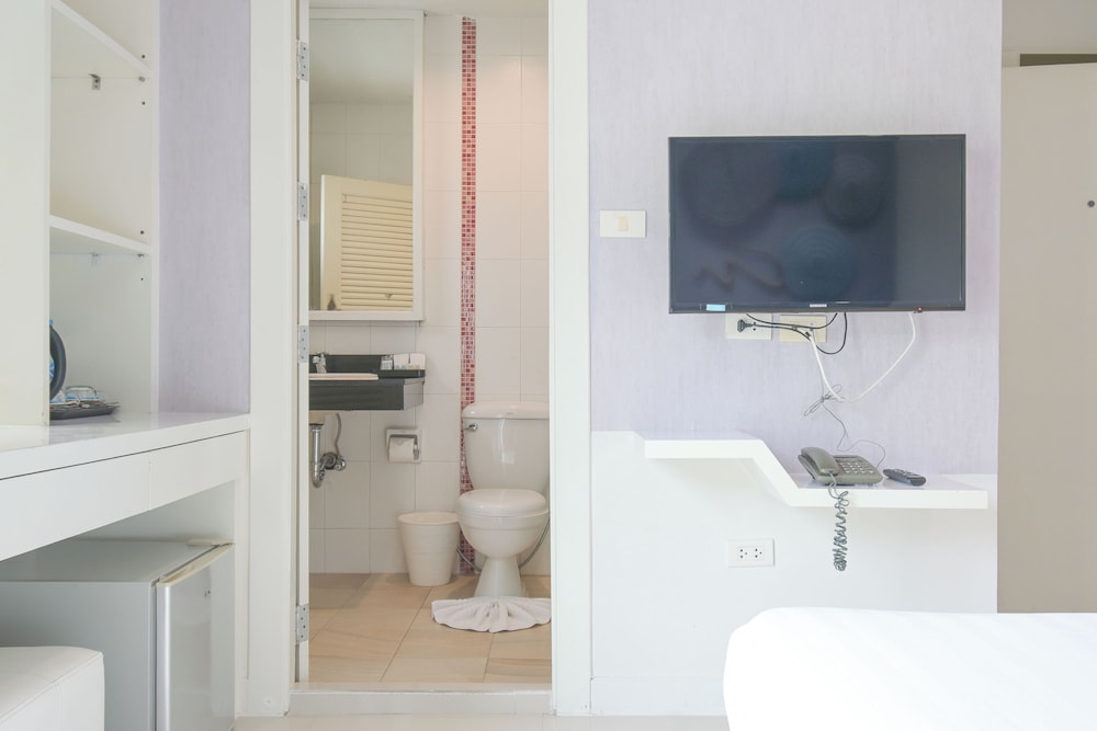 Sino Maison Hotel 6