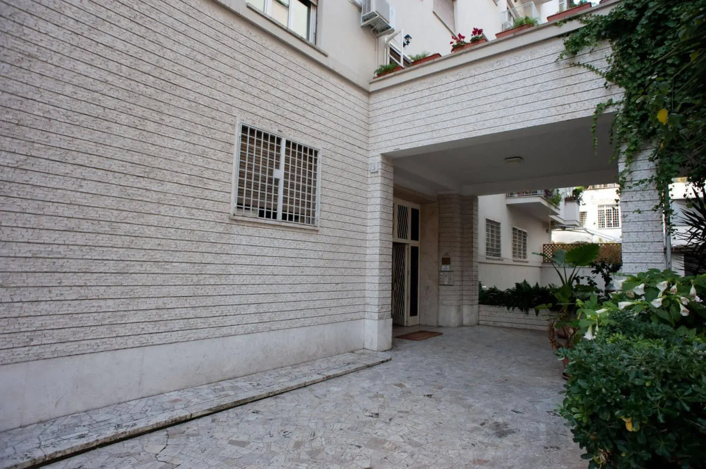 hotel-image
