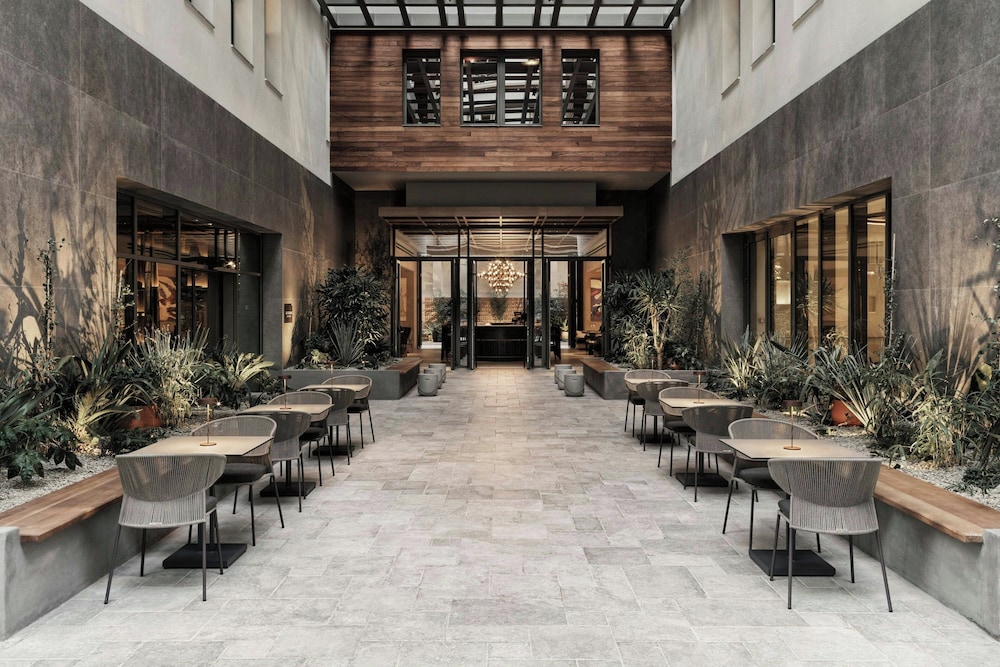 hotel-image