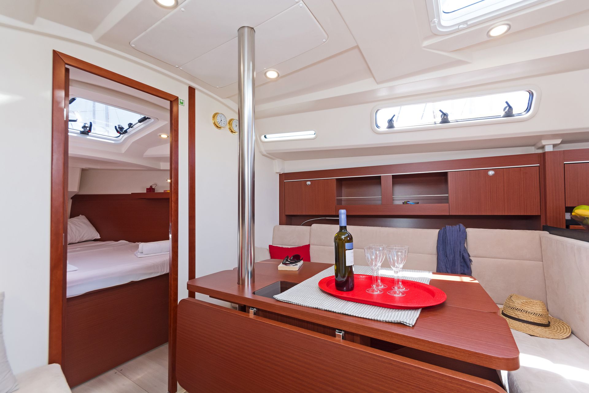 Hanse 345 27