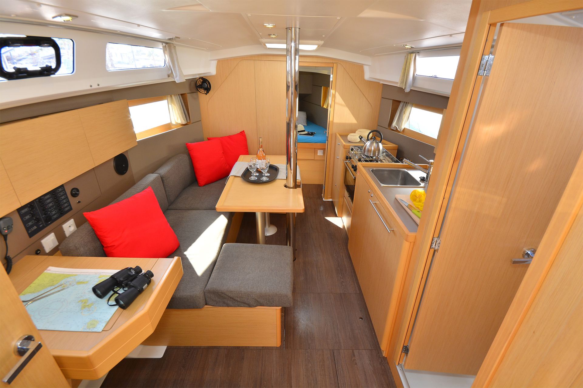 Oceanis 35 9