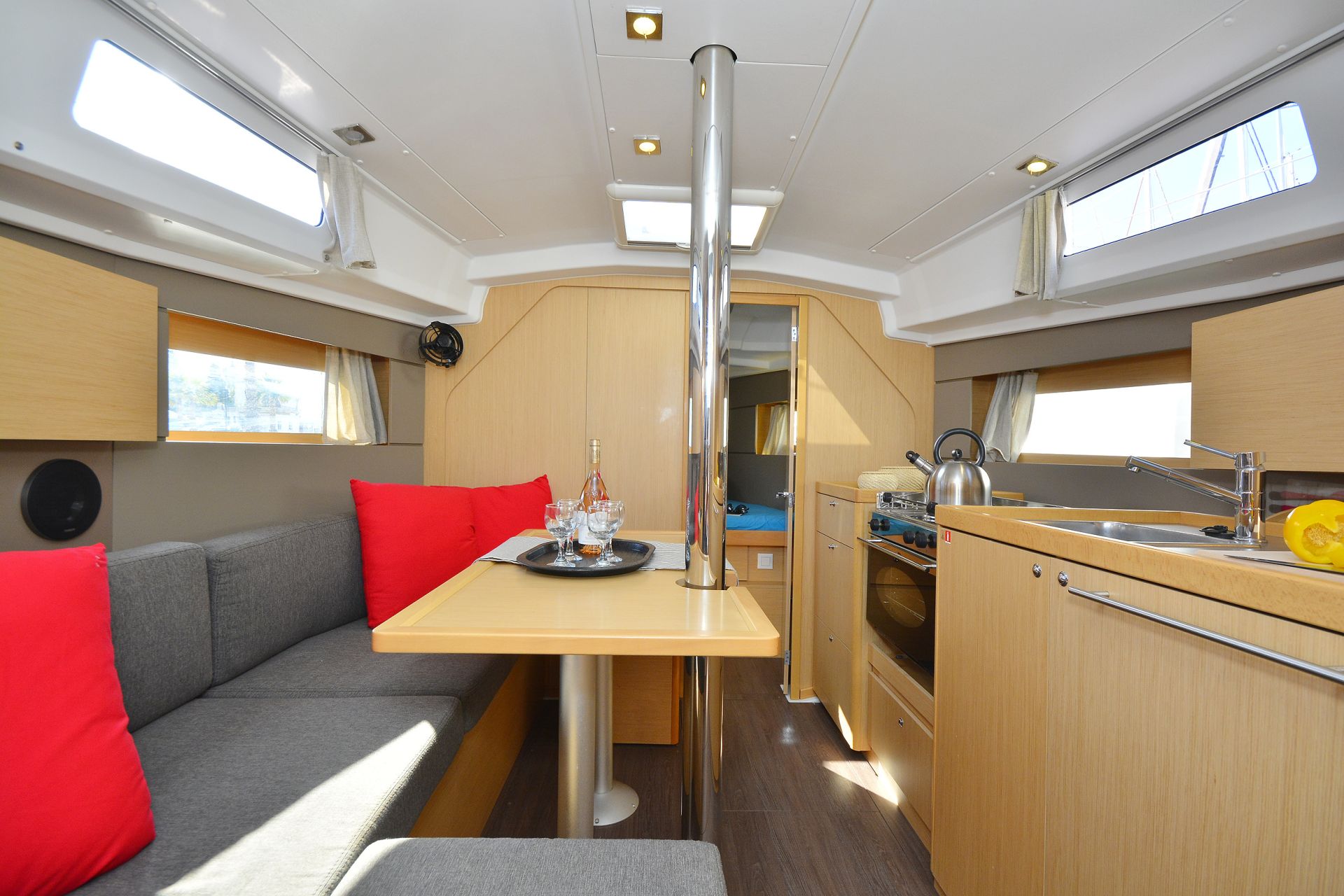 Oceanis 35 10