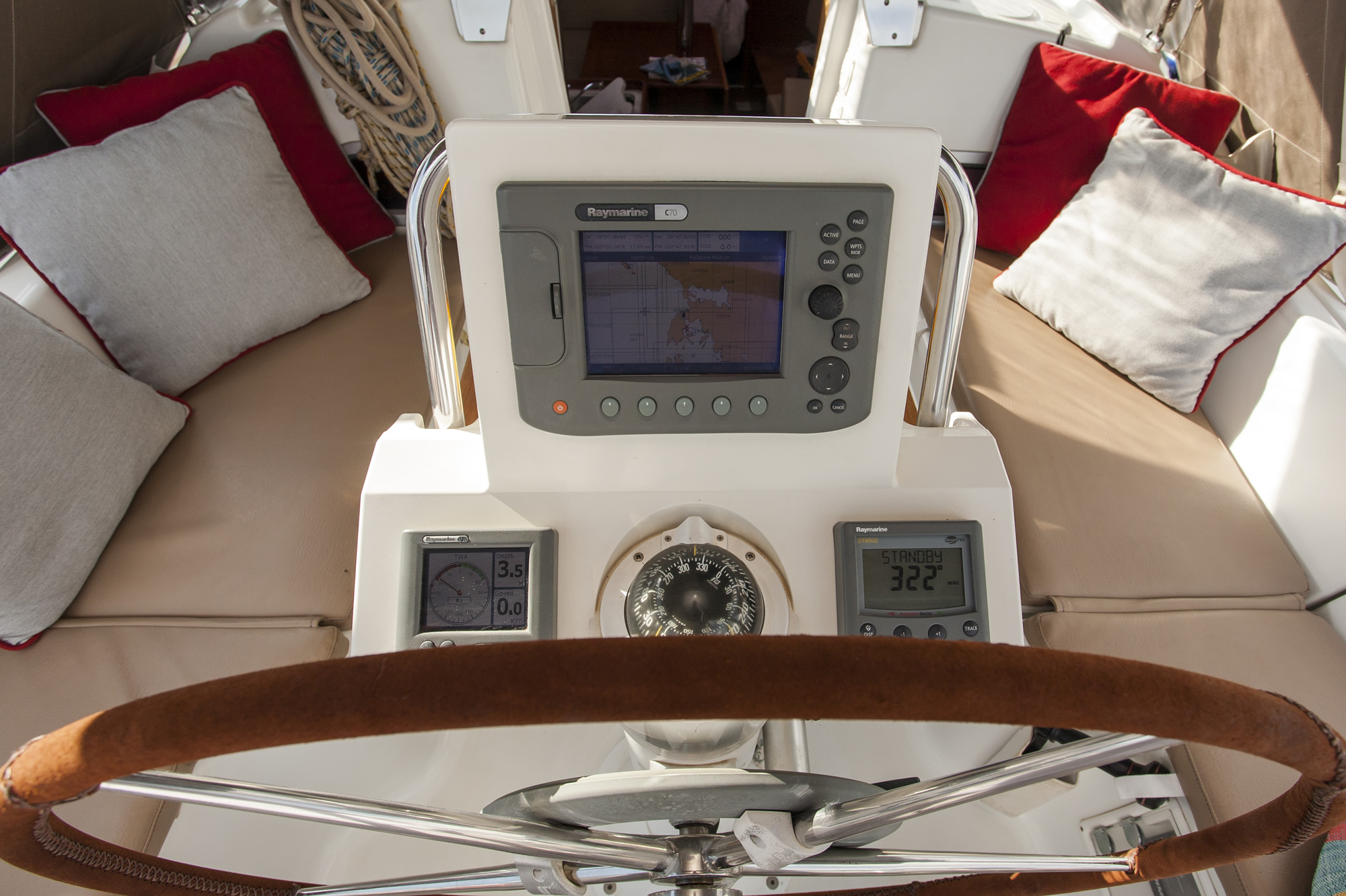Oceanis 31 Moody Blues - BY 24