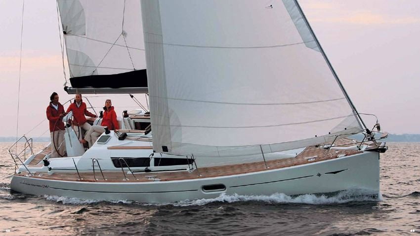 Sun Odyssey 36i Performance 18